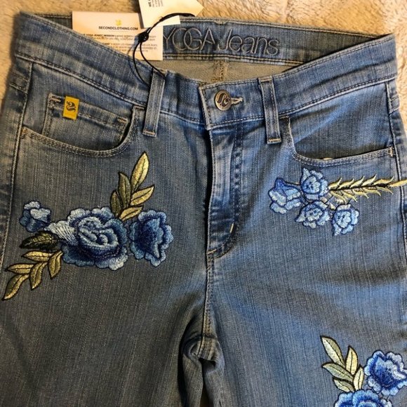 Yoga Jeans Floral Embroidered Ankle Skinny Jeans - Picture 8 of 11